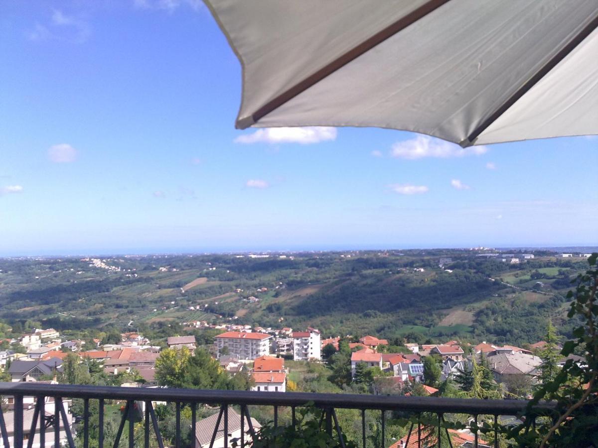 Locanda Maja B&B กวาร์เดียเกรเล ภายนอก รูปภาพ